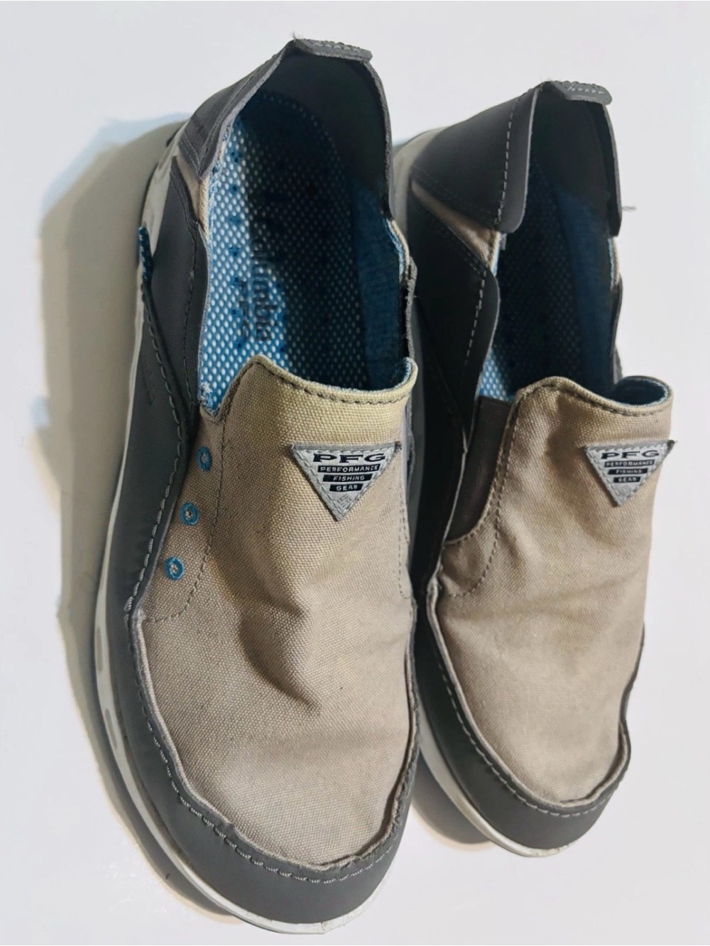 Columbia Men’s Slip-On Canvas Loafers in Tan and Gray